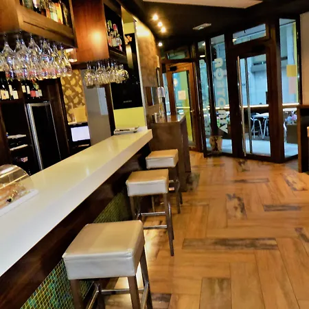 Galatea Hotel 2*