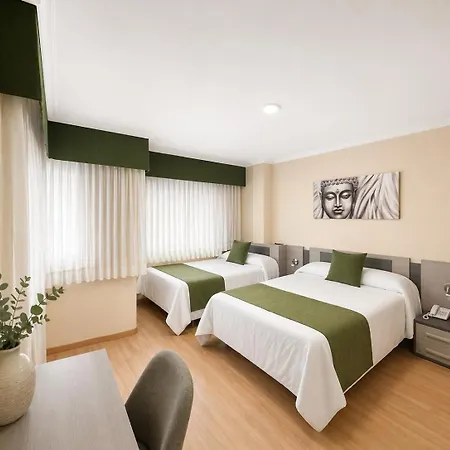 Galatea Hotel 2*